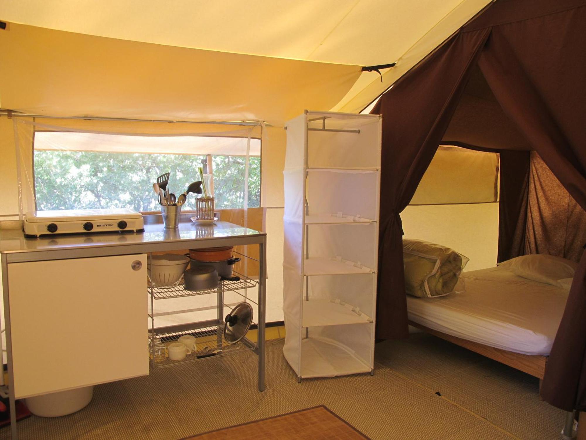 Camping La Grangeonne Esparron-de-Verdon Ruang foto